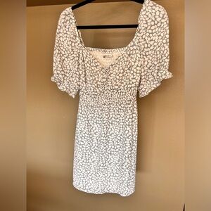 Abercrombie & Fitch, blue and white mini dress with sleeves size Medium.